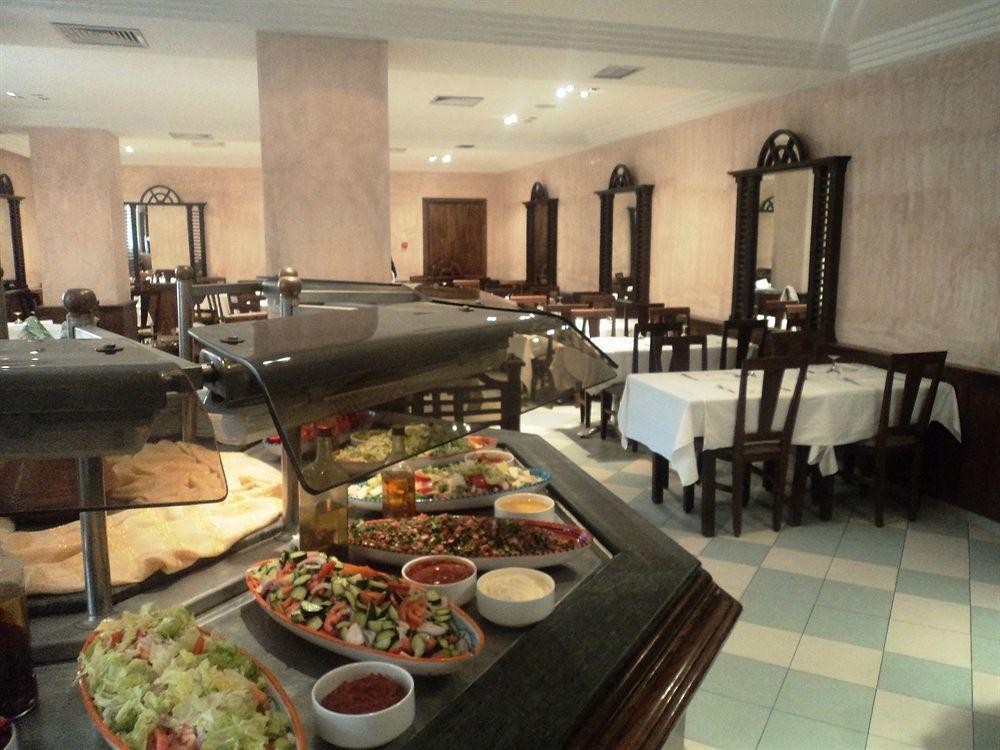 Hotel Ibn Khaldoun Tunis Exteriör bild