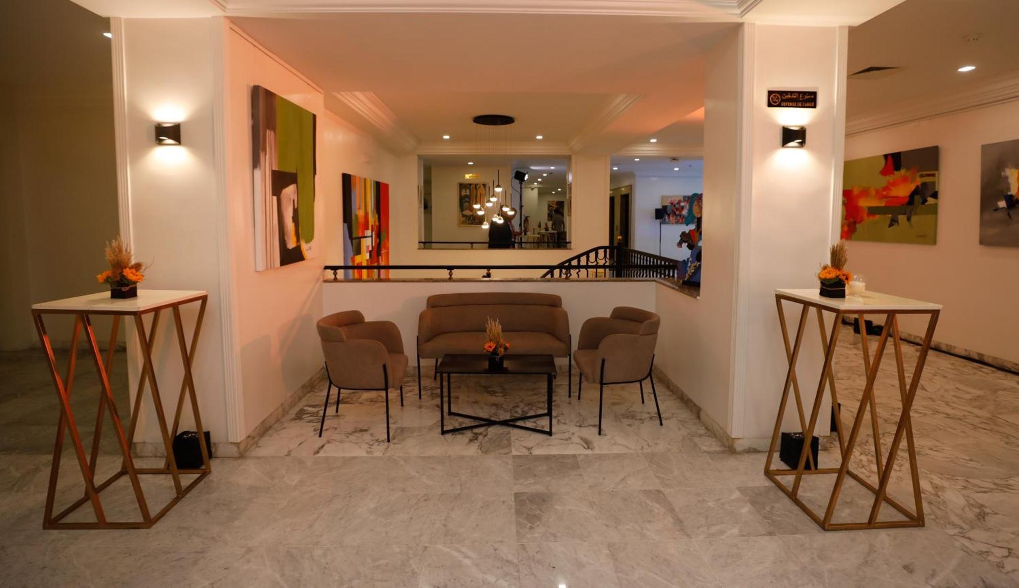 Hotel Ibn Khaldoun Tunis Exteriör bild