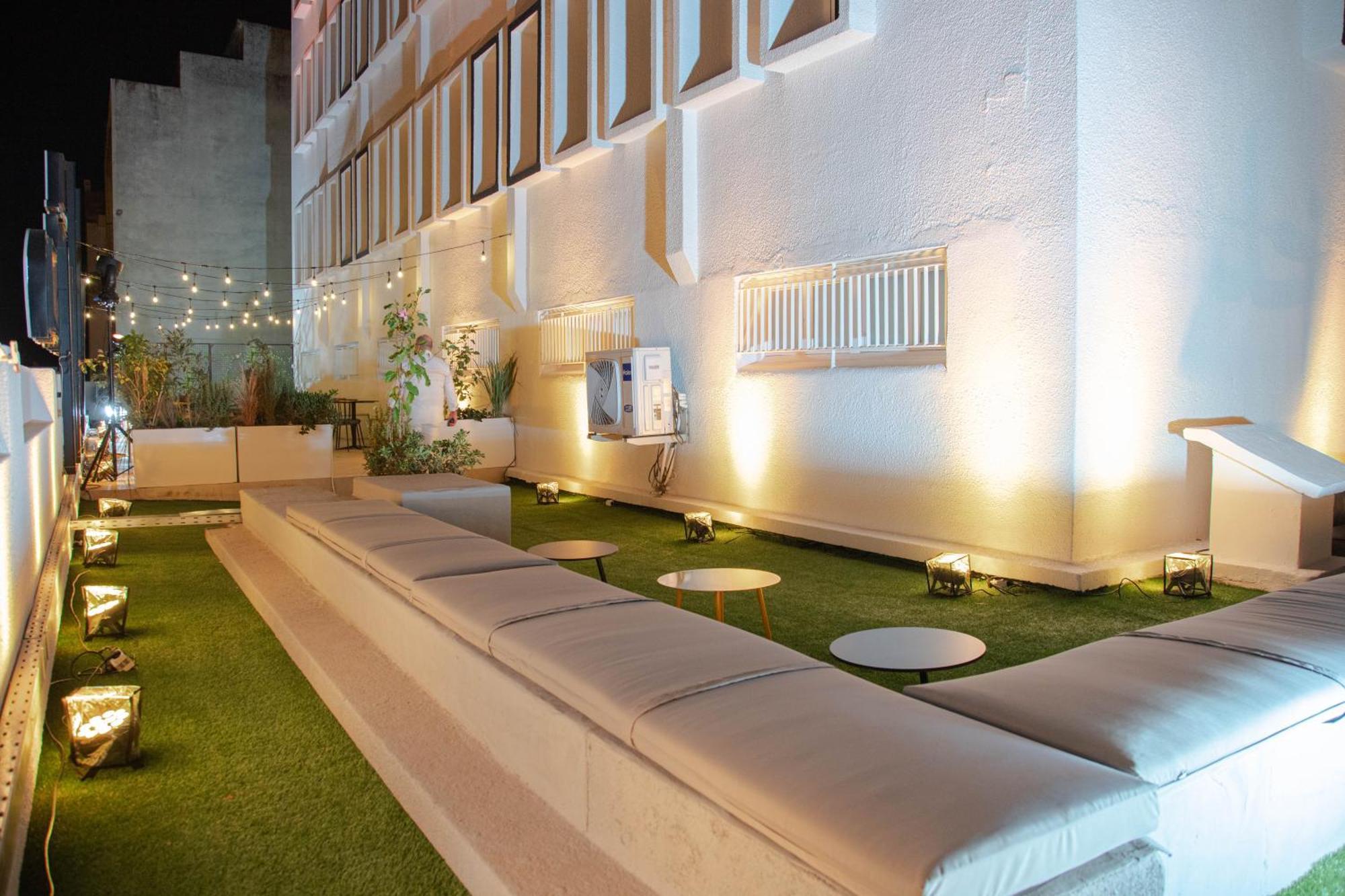 Hotel Ibn Khaldoun Tunis Exteriör bild